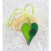 Üveg medál - sötétzöld, világoszöld szív alakú, 4,5x6 cm